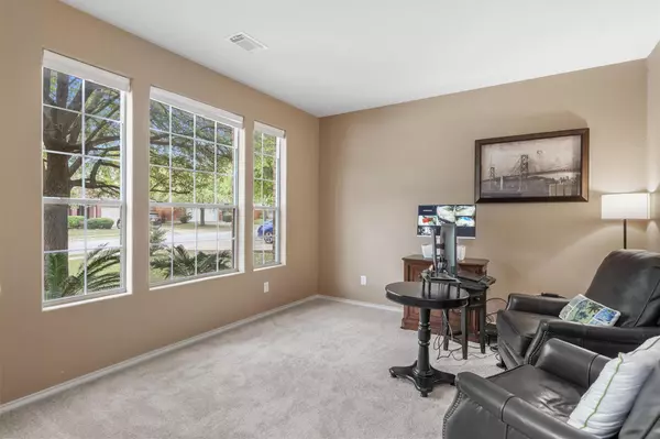 Round Rock, TX 78681,3716 Pine Needle CIR