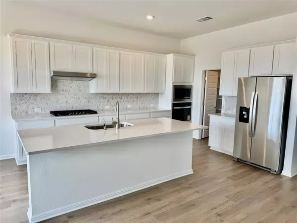 Kyle, TX 78640,587 Banff DR
