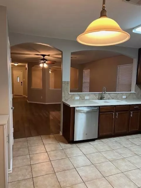Hutto, TX 78634,109 Easy ST