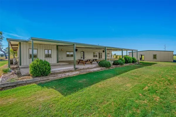 Cameron, TX 76520,2579 County Road 140