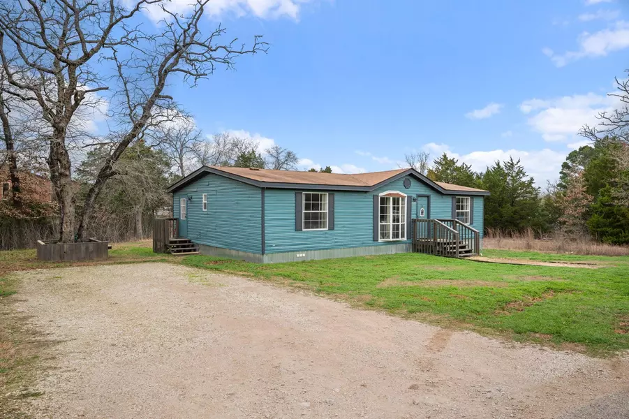 254 Lba DR, Bastrop, TX 78602