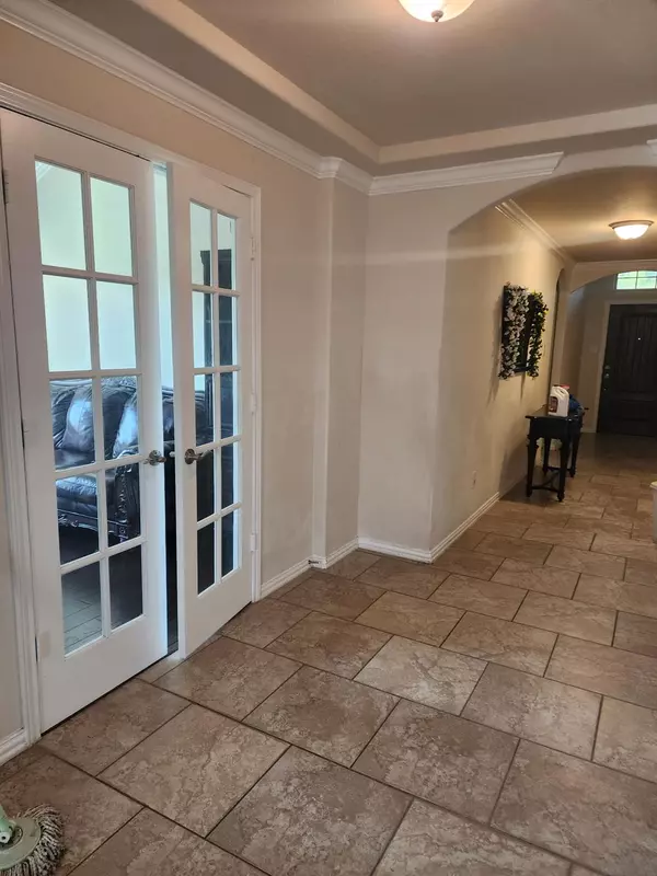 Georgetown, TX 78626,300 Briar Park DR