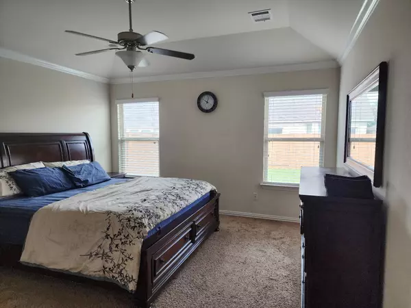 Georgetown, TX 78626,300 Briar Park DR