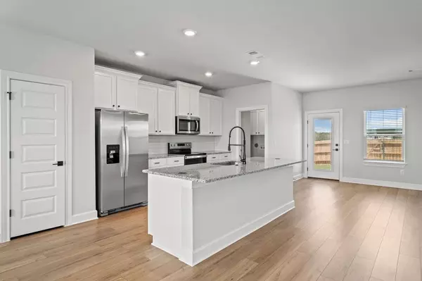 Manor, TX 78653,9509 Demure DR #5