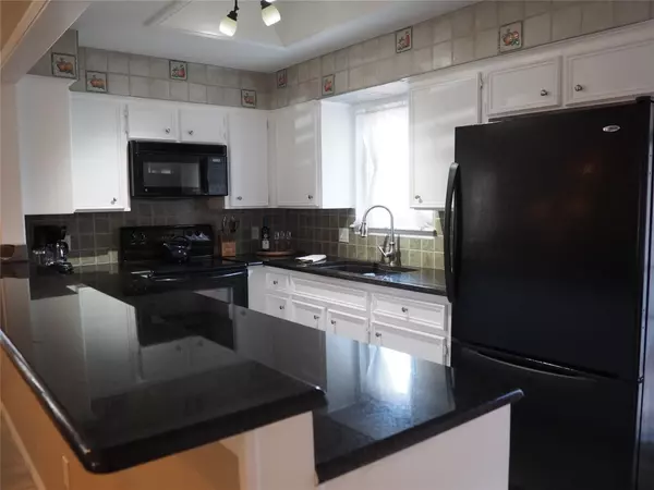 Georgetown, TX 78626,409 E 6th ST