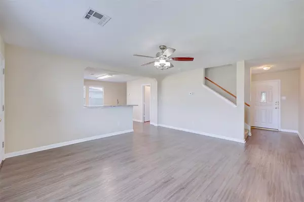 Hutto, TX 78634,1005 Easy CV