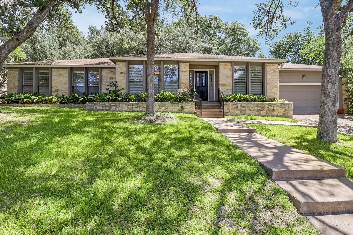 Austin, TX 78746,1302 Shannon Oaks TRL