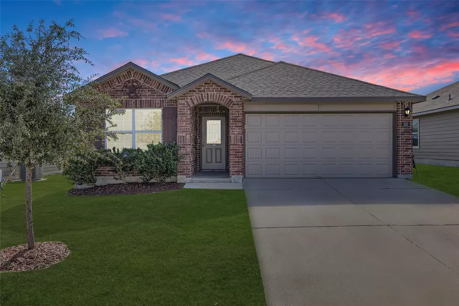 232 Lance TRL, San Marcos, TX 78666