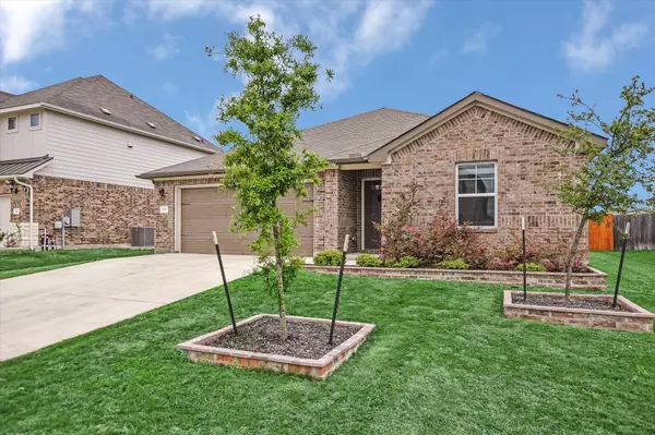 Hutto, TX 78634,105 Saviano RD