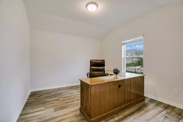 Hutto, TX 78634,105 Saviano RD