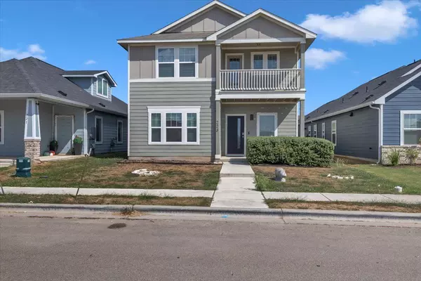223 Clearlake DR, Hutto, TX 78634