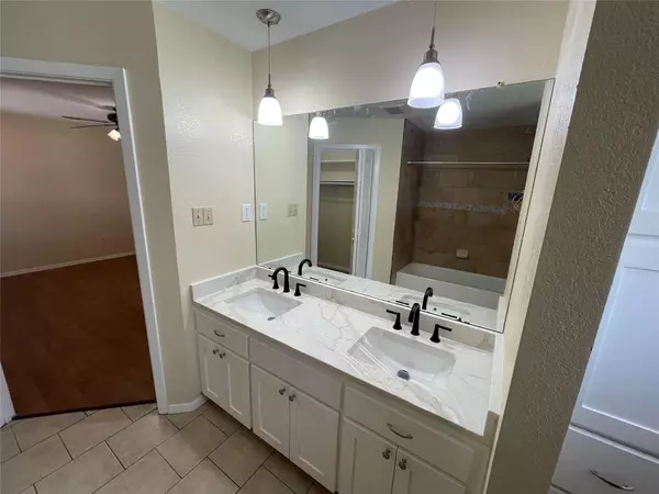 Austin, TX 78750,11404 Powder Mill TRL