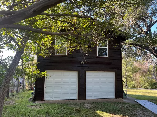 Wimberley, TX 78676,1600 Flite Acres RD