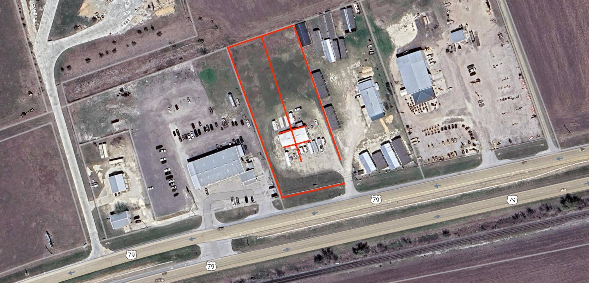 3601 East 4th ST, Taylor, TX 76574