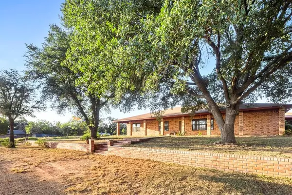 Kingsland, TX 78639,412 Ellen Williams LOOP