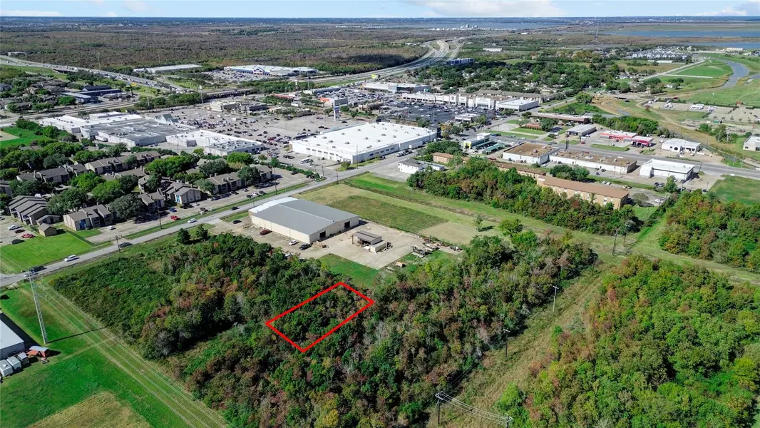 15 & 16 34th Street N @ 5th St N, Texas City, TX 77590