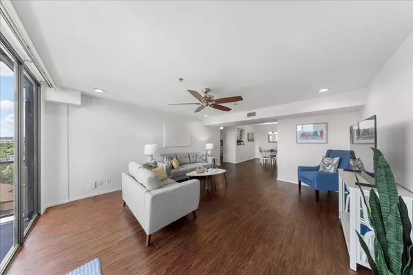 Austin, TX 78701,40 N Interstate Hwy 35 #6B3