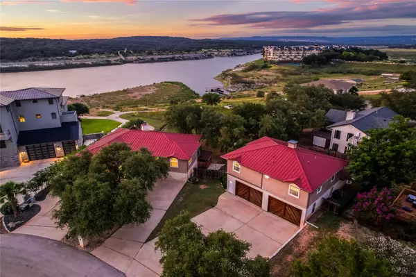 Lago Vista, TX 78645,3106 Point CV