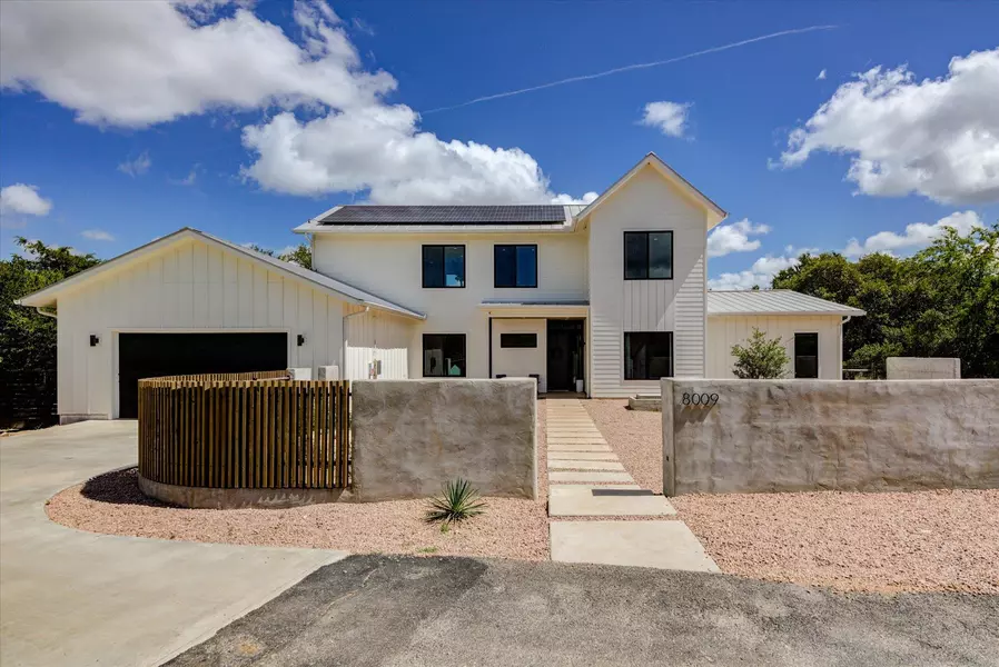 8009 Golden Oaks LN, Austin, TX 78737