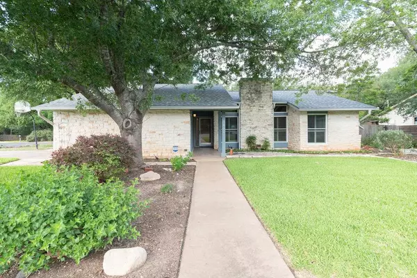 3801 Oak Creek DR, Austin, TX 78727