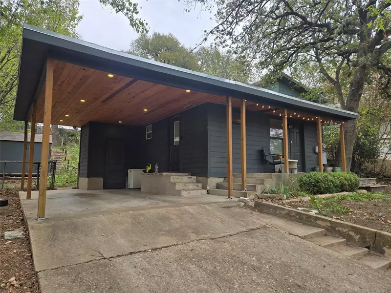 1307 Deloney ST, Austin, TX 78721