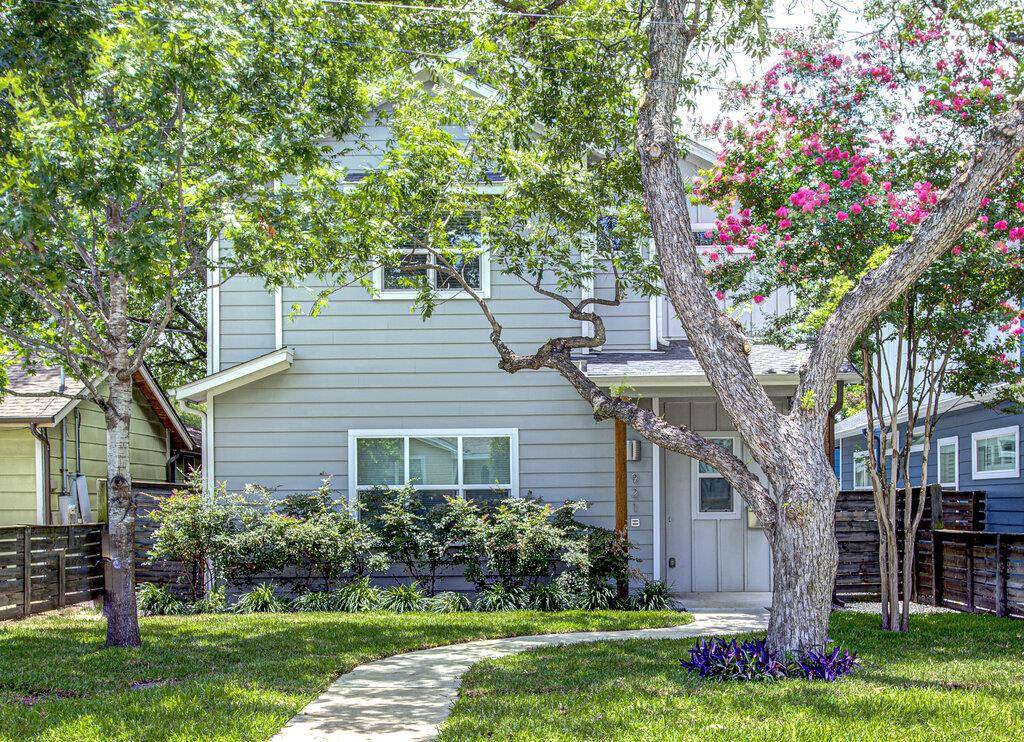 921 E 50 ST #B, Austin, TX 78751