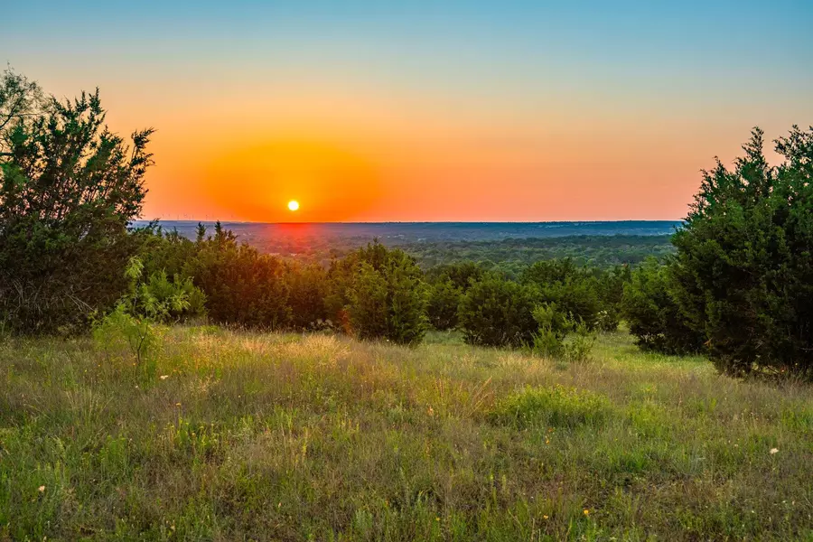 1305 County Road 3800, Lampasas, TX 76550