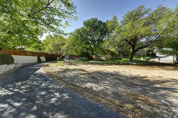 Austin, TX 78741,2000-2 Breeze HOLW