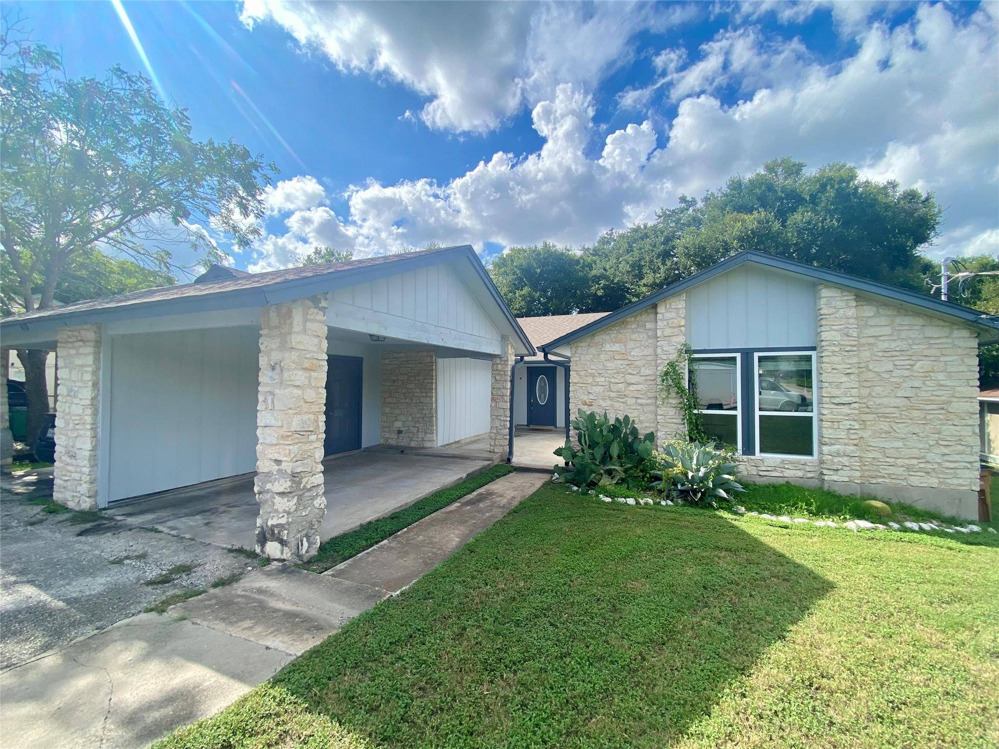 410 W Dittmar RD #B, Austin, TX 78745