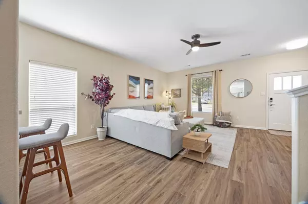 Austin, TX 78745,2200 Amur DR