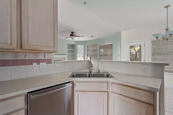 Austin, TX 78749,9108 Fainwood LN