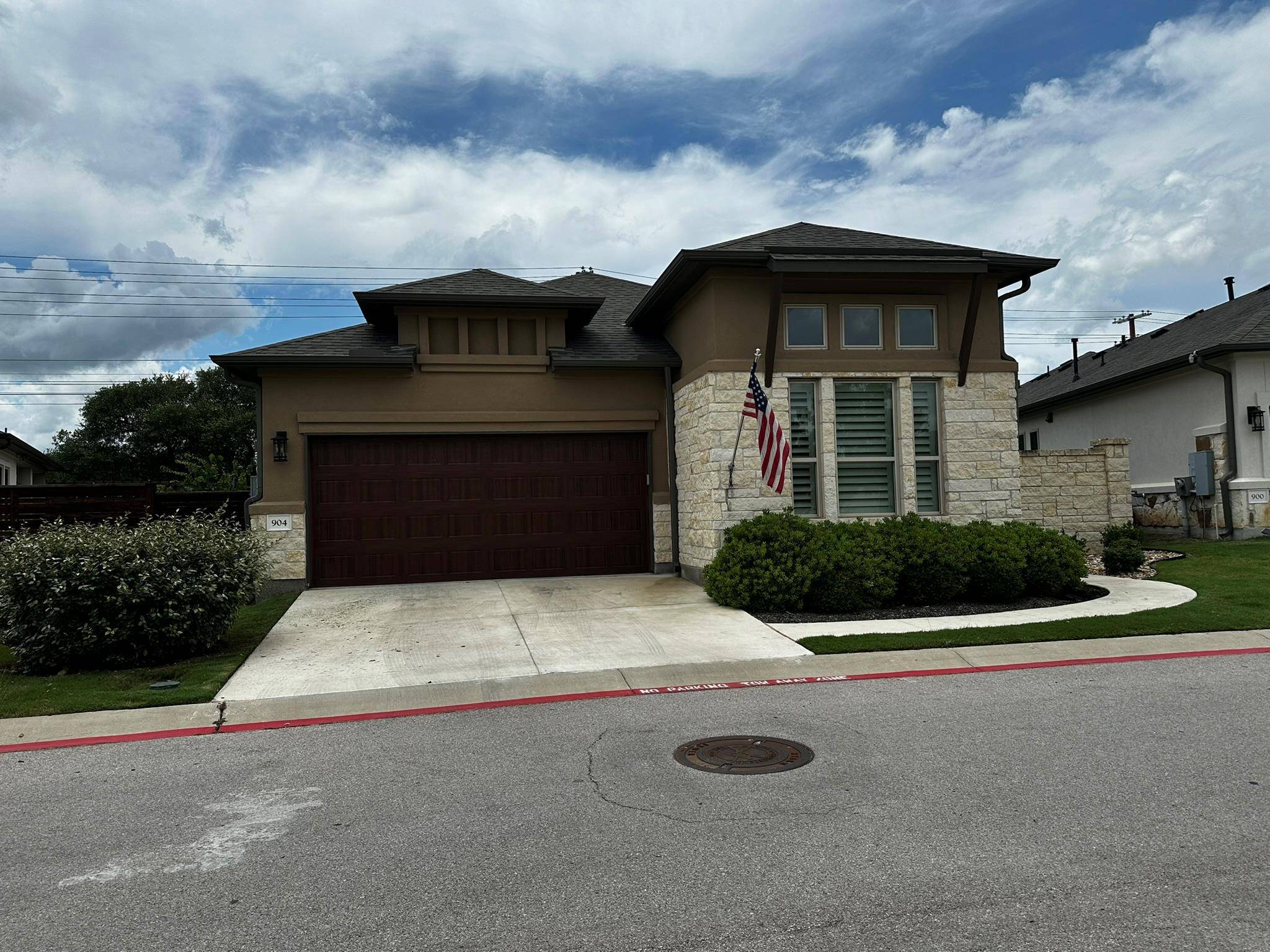 Georgetown, TX 78628,904 Indian Hawthornee DR