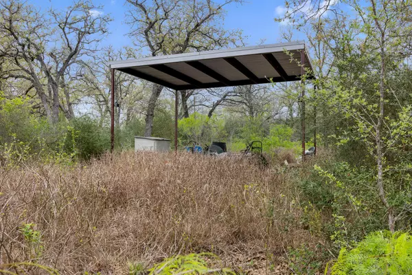 Cistern, TX 78941,1605 Lariet DR