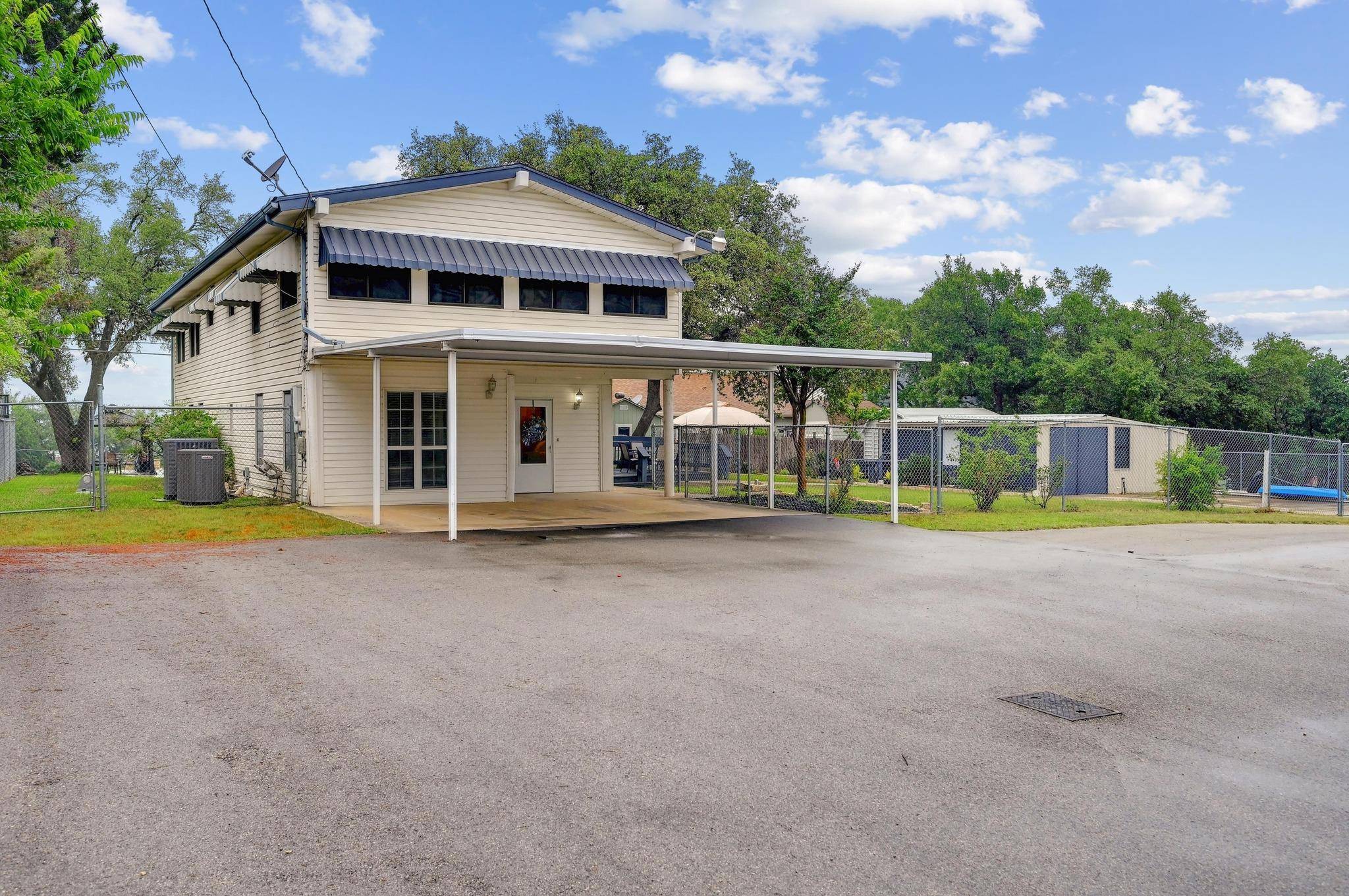 1303 Canyon Edge, Canyon Lake, TX 78133