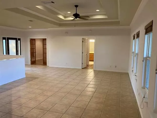 Meadowlakes, TX 78654,127 Turkey RUN