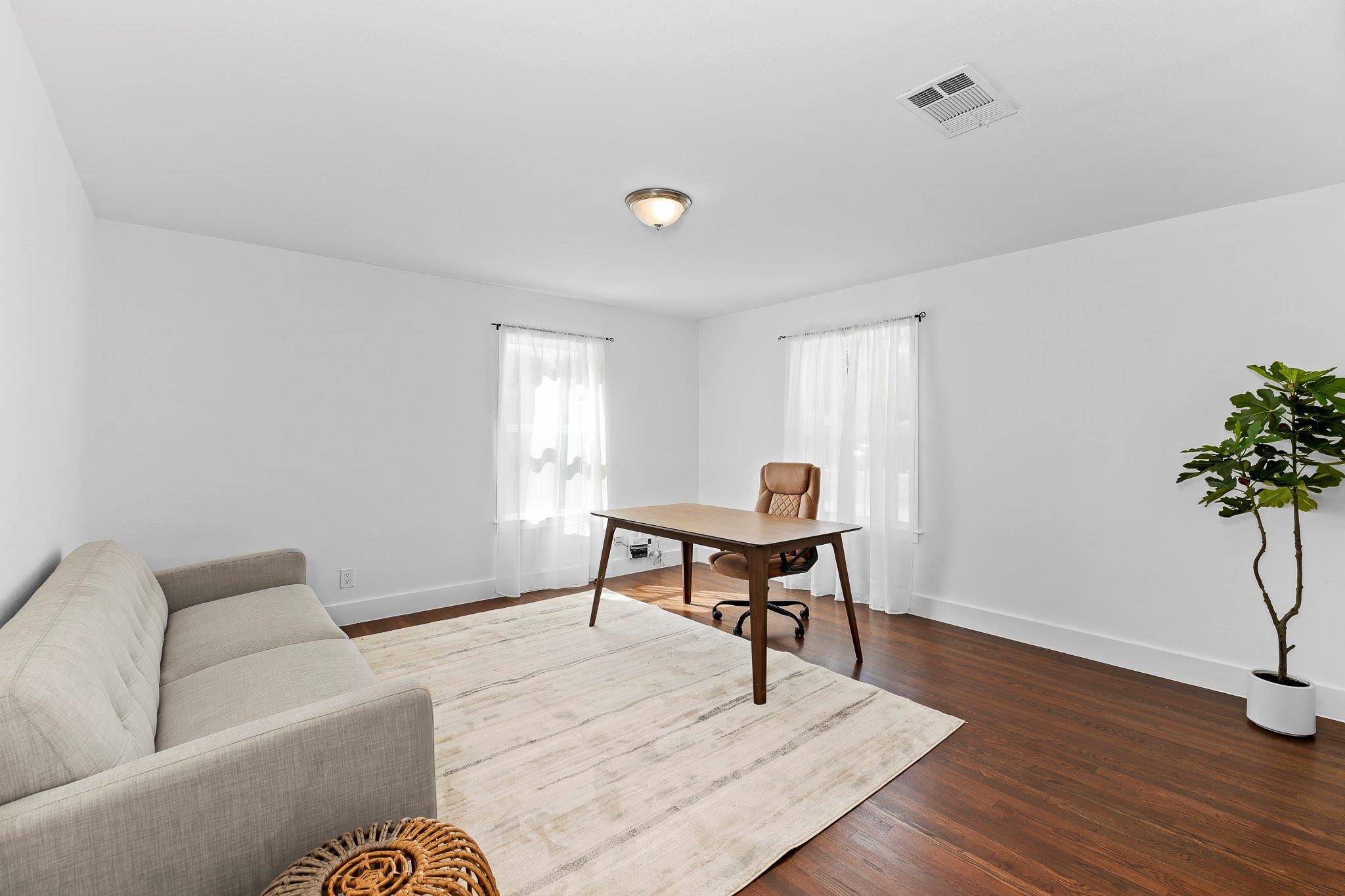 Austin, TX 78756,1512 W Koenig LN