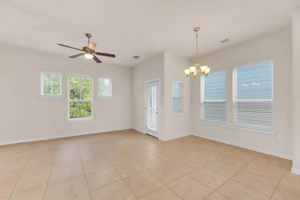 Austin, TX 78723,3900 Threadgill ST #21