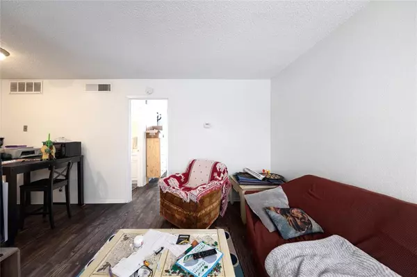 Austin, TX 78705,2803 Hemphill PARK #B204