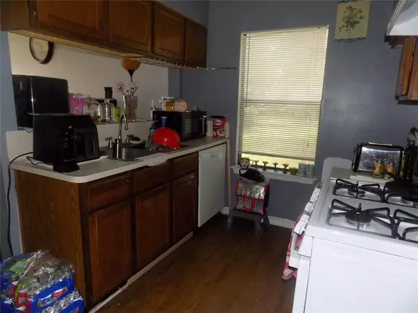 Georgetown, TX 78628,122 verna spur DR