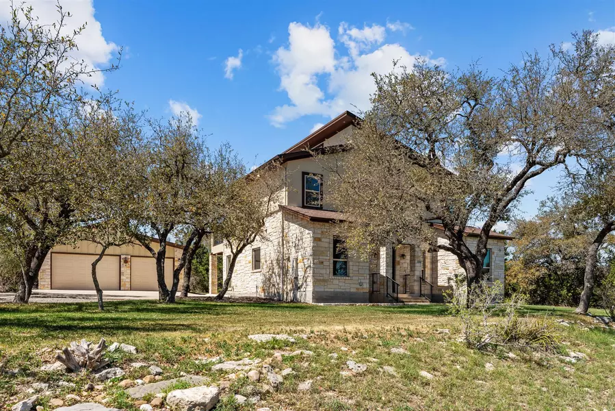 100 Ted Burger RD, Dripping Springs, TX 78620