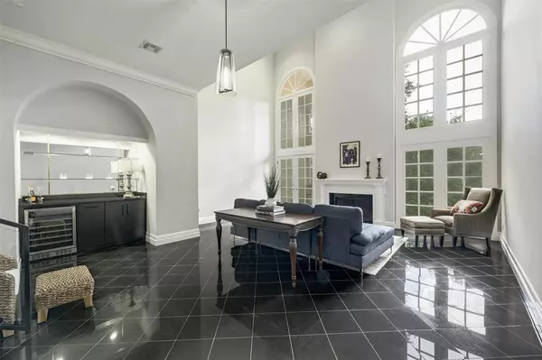 Austin, TX 78746,1937 Rue De St Tropez #9