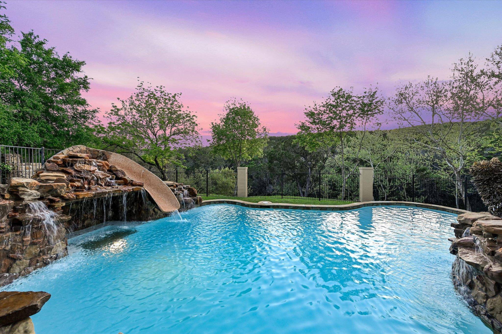 5722 Standing Rock DR, Austin, TX 78730