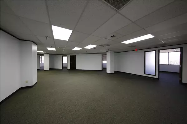 Austin, TX 78753,9800 N Lamar BLVD #240