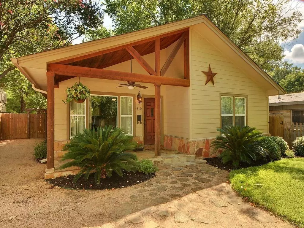 Austin, TX 78751,610 W North Loop BLVD
