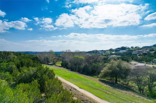 3420 Congress Ave, Lago Vista, TX 78645