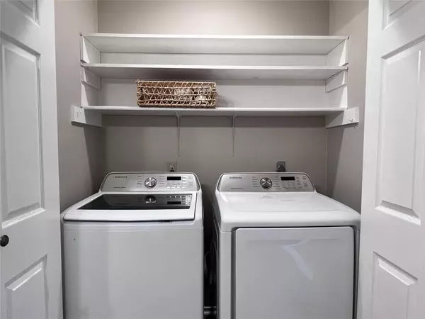 Round Rock, TX 78681,1518 White Oak LOOP