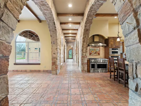 Oakalla, TX 78608,26008 Fm 963