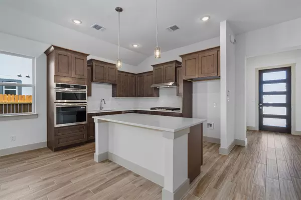 Pflugerville, TX 78653,19100 Ariel Elena WAY