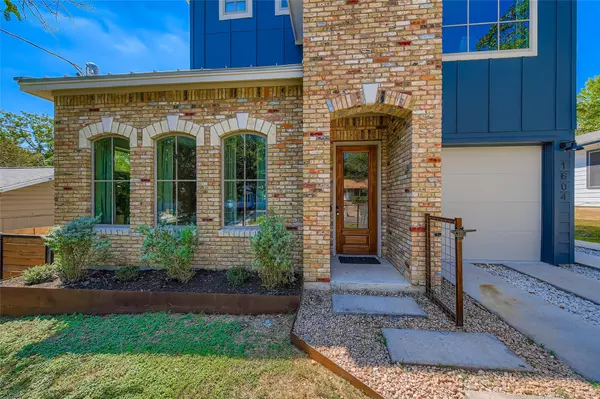 Austin, TX 78721,1604 Greenwood Ave #A
