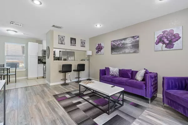 Austin, TX 78741,1906 Valley Hill CIR